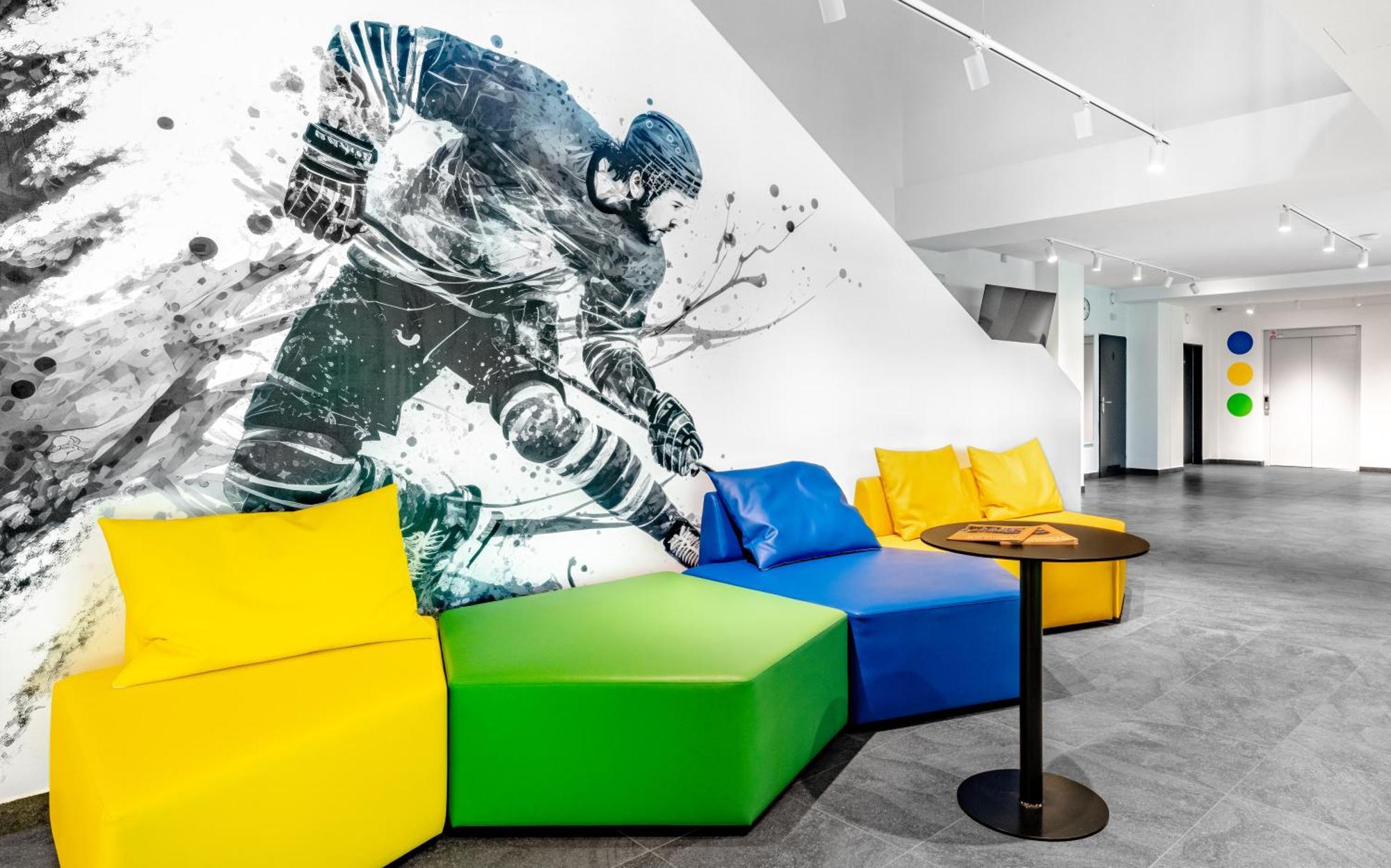 Hotel Active Stadium Ловосіце Екстер'єр фото